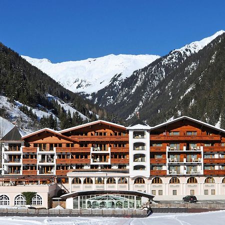 Wellness & Relax Hotel Milderer Hof Neustift im Stubaital Exterior foto