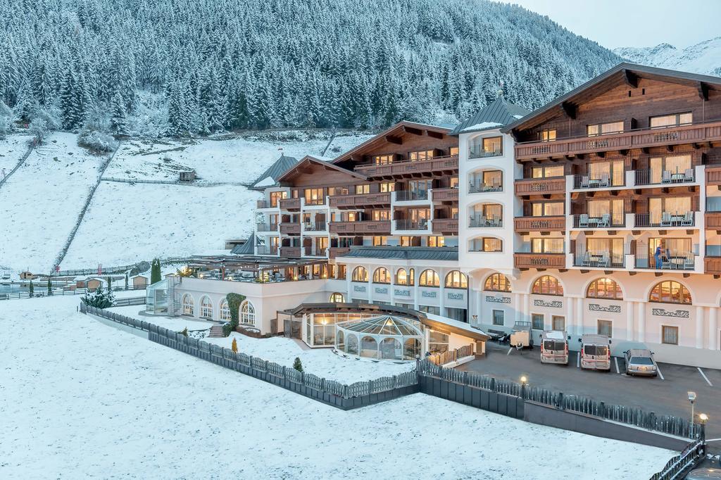 Wellness & Relax Hotel Milderer Hof Neustift im Stubaital Exterior foto