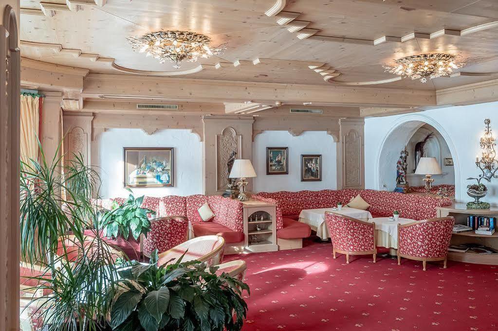 Wellness & Relax Hotel Milderer Hof Neustift im Stubaital Exterior foto