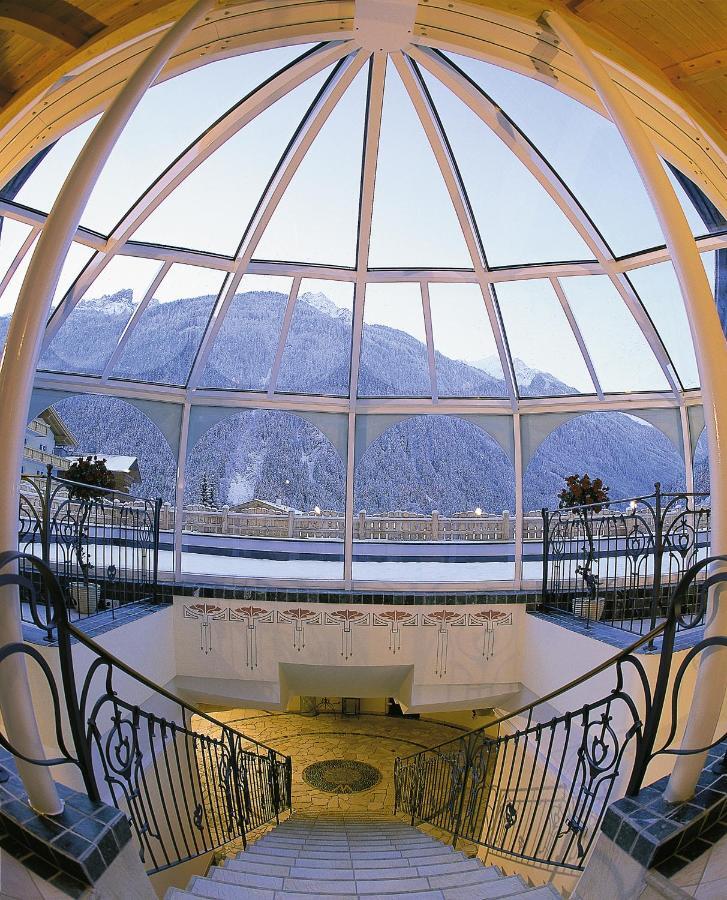 Wellness & Relax Hotel Milderer Hof Neustift im Stubaital Exterior foto